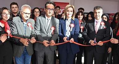 Karaman Güzel Sanatlar Lisesinden 100. Yıl Konseri ve Resim Sergisi