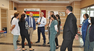 Karaman Sağlık İl Müdürü Yurdakul Hastaneyi ziyaret etti