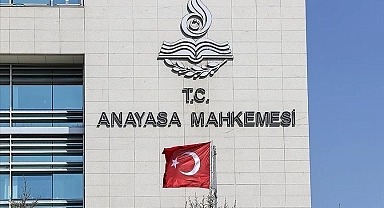 Konusu 581 bin liranın altındaki davalarda temyize gidilememesine ilişkin hüküm iptal edildi