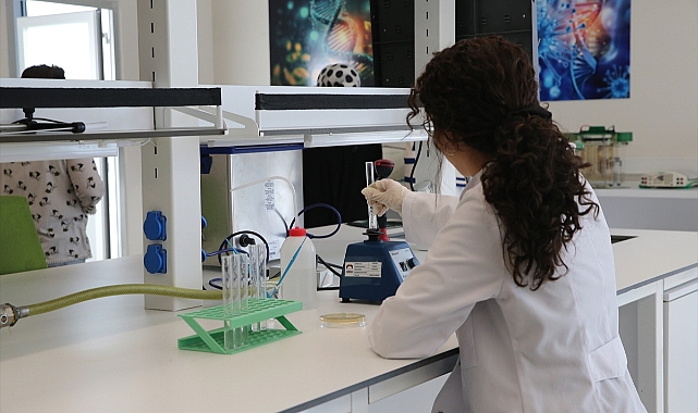 Konya Gıda ve Tarım Üniversitesi Tohum ve Bitki Sağlığı Kliniği açıldı