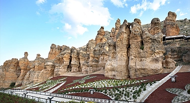 "Konya'nın peribacaları" Kızlar Kayası, ziyaretçilerin yeni rotası olacak