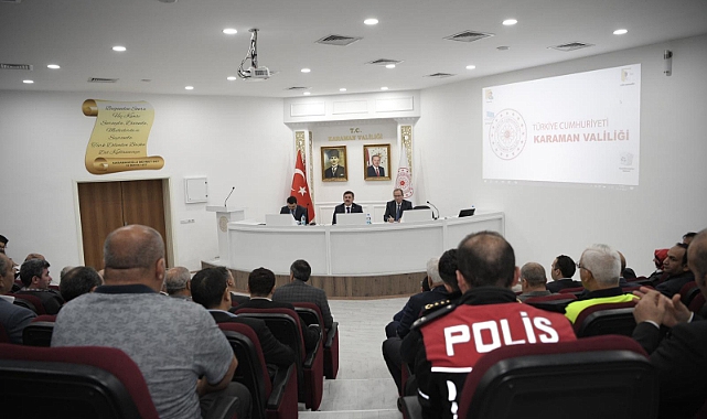 Mahalle Muhtarları Toplantısı Vali H.Engin Sarıibrahim Başkanlığında Gerçekleştirildi