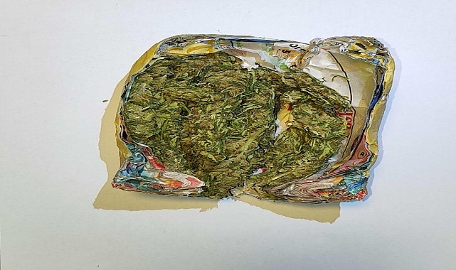 Otobüsteki yolcunun valizinde esrar ele geçirildi