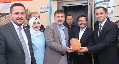 Sezonun ilk Divle Obruk Peyniri Gün Yüzüne Çıktı