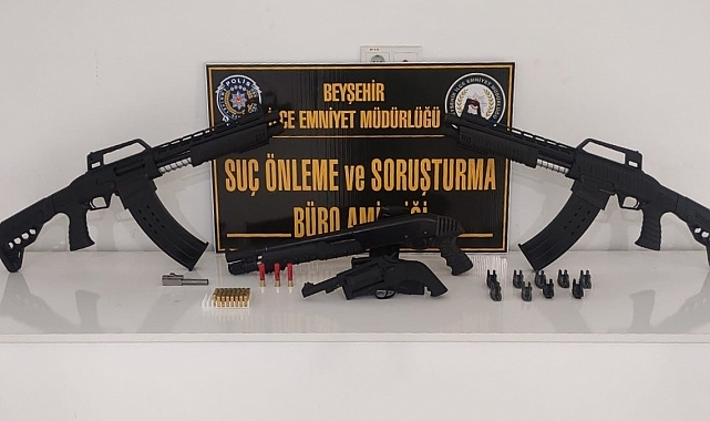 Silah kaçakçılığı operasyonunda 3 kişi yakalandı