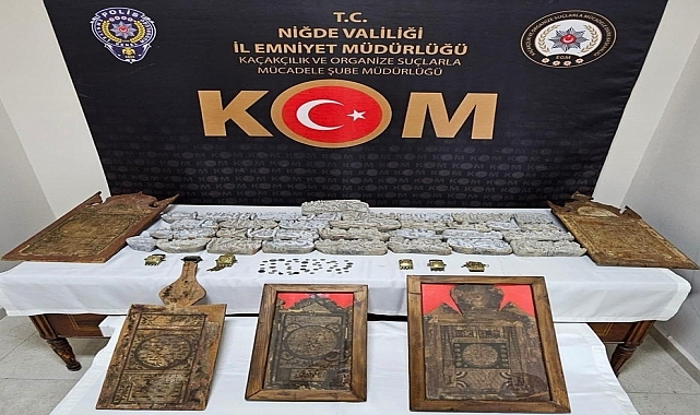 Tarihi eser kaçakçılığı operasyonunda 2 zanlı yakalandı
