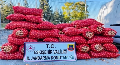 Tarladan soğan hırsızlığının 3 şüphelisi yakalandı