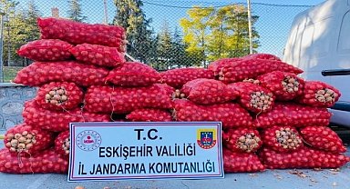 Tarladan soğan hırsızlığının 3 şüphelisi yakalandı