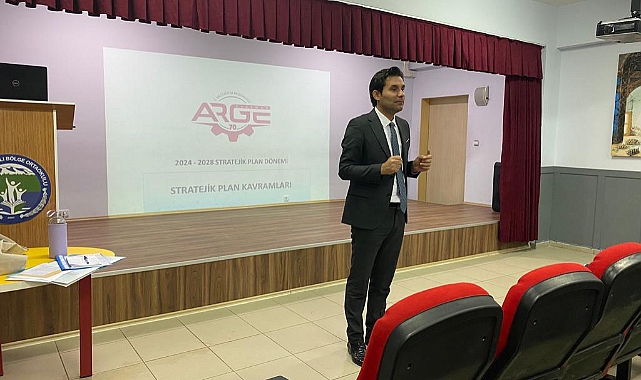 Taşeli Bölgesinde Stratejik Plan Hazırlama Seminerleri Düzenlendi