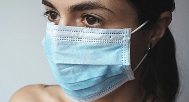 Uzmanından eris varyantı için maske uyarısı