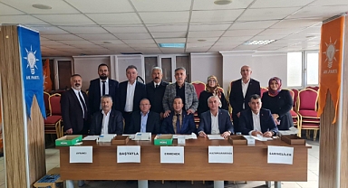 AK Partide temayül yoklaması yapıldı