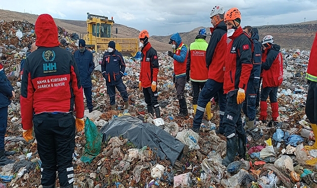 Çöp depolama tesisinde kaybolan işçinin cesedine ulaşıldı