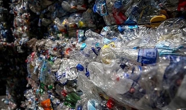 Karaman'da bir kişi günde 1 kilograma yakın atık üretiyor