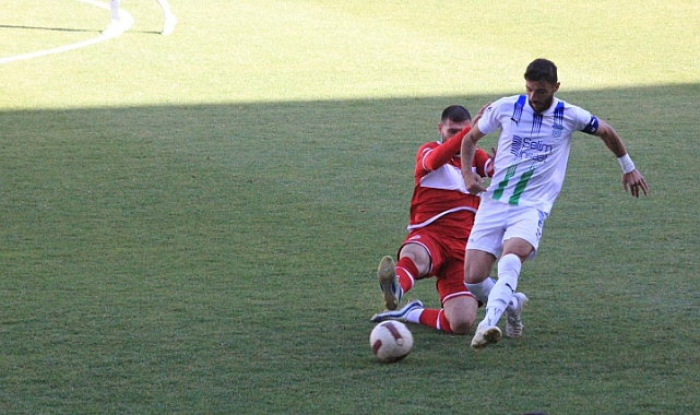 Karaman FK maçında oyuncuları 7 sarı 1 kırmızı kart gören Arnavutköy Belediye PFDK'ya sevk edildi