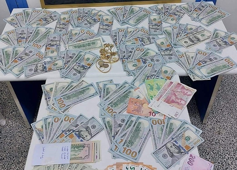 Kendisini polis olarak tanıtıp dolandırıcılık yapan zanlı tutuklandı