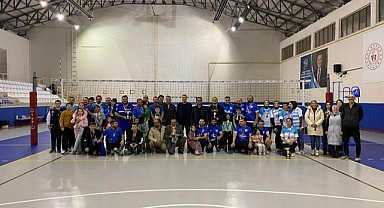 Öğretmenler Günü Voleybol Turnuvası Sona Erdi