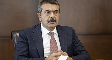 Okullarda müfredat değişiyor 