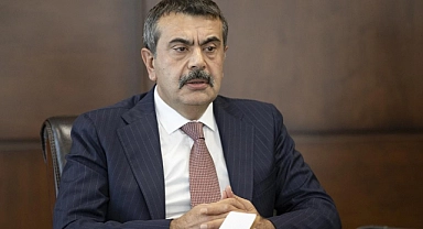 Okullarda müfredat değişiyor 