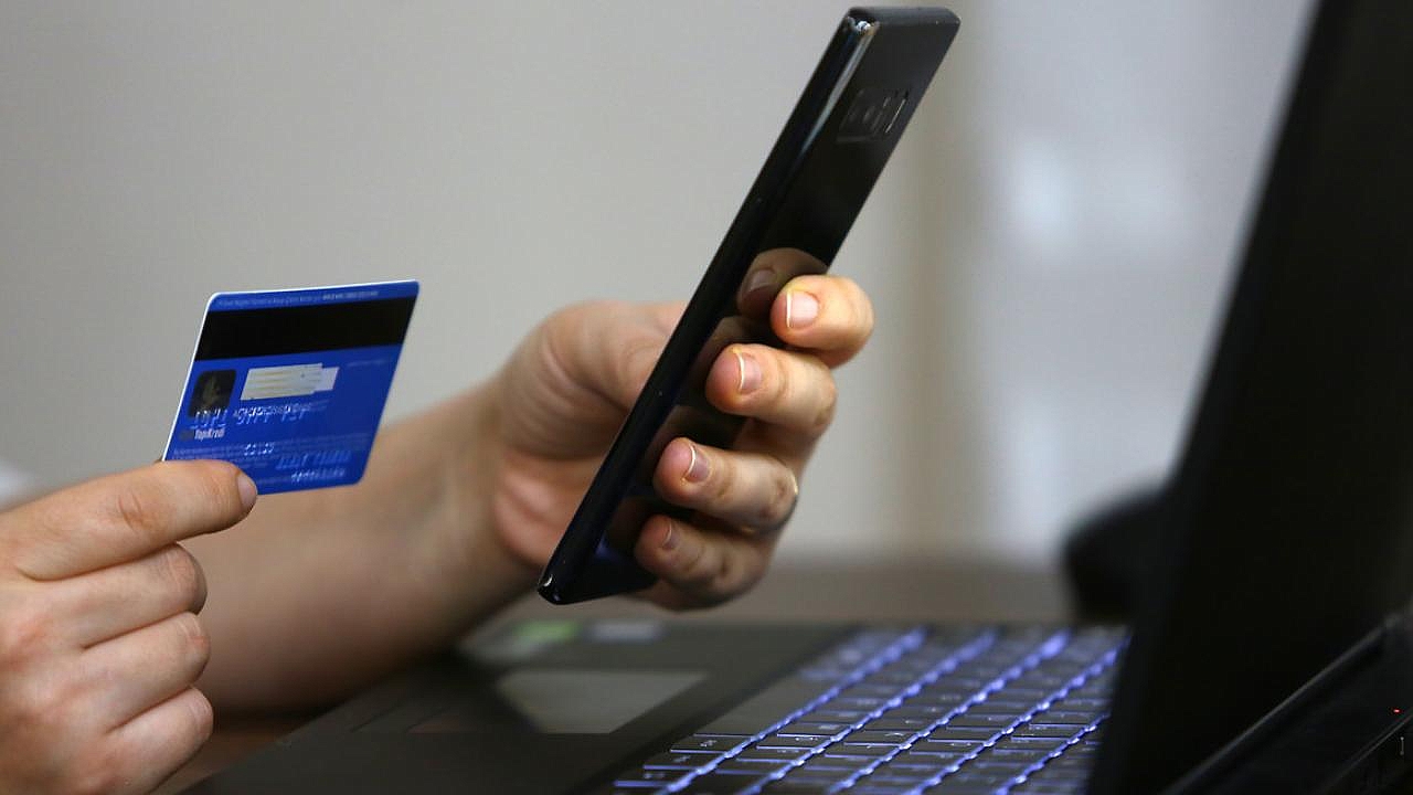 Online alışverişlerde sanal kart kullanılması tavsiye edildi