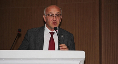Öztürk’ten Belediye İşçilerine Müjde