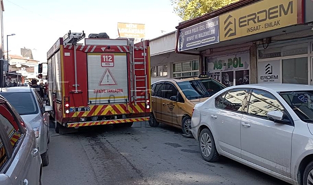 Park eden araçlar yüzünden itfaiye geçemedi