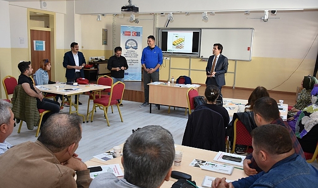 Rehber Öğretmen ve Psikolojik Danışmanlara OBM Eğitimi Veriliyor