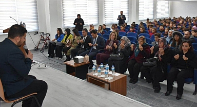 Şehit Öğretmen Ahmet Sarı, İsminin Verildiği Okulda Dualarla Anıldı