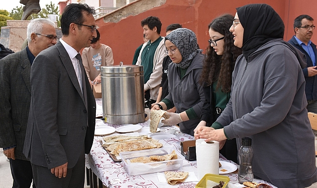 TOKİ Anadolu Lisesinden Filistin Yararına Kermes