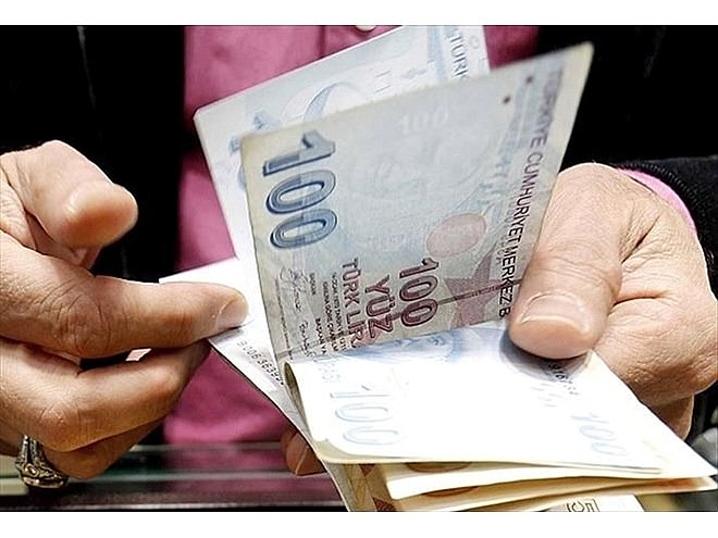 TÜRK-İŞ'e göre kasımda 4 kişilik ailenin yoksulluk sınırı 45 bin 686 lira oldu