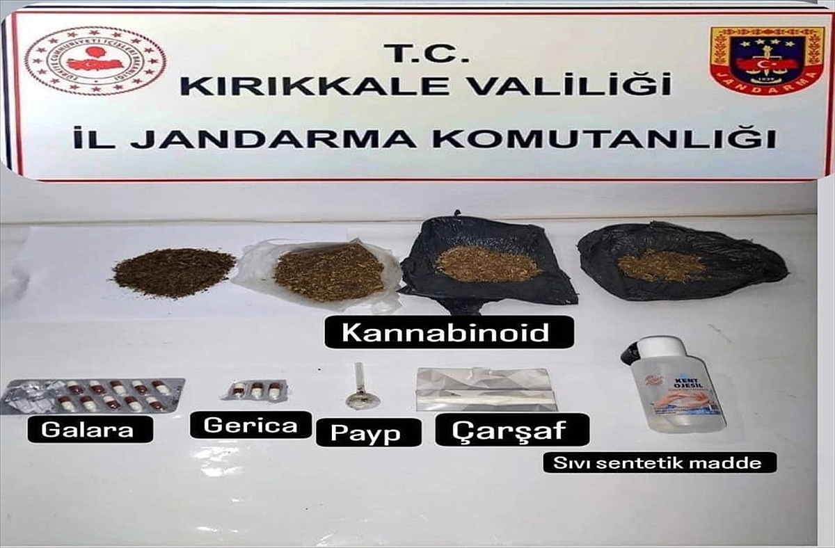 Uyuşturucu madde ve hap ele geçirildi