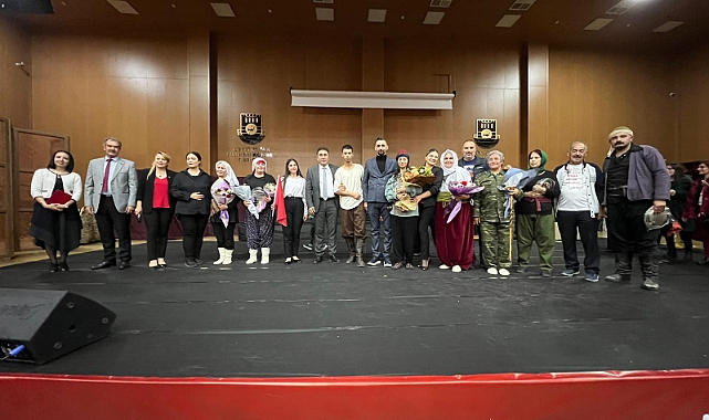 'Yolda Onlarda Vardı' seyirciyle buluştu