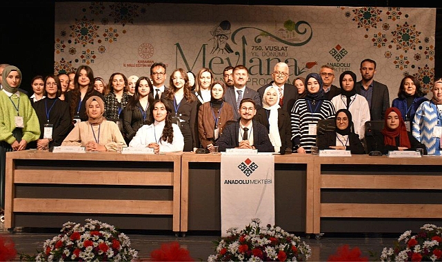 Anadolu Mektebinin Öğrencileri, 750'inci Vuslat Yıl Dönümünde Mevlânâ'yı Anlattı