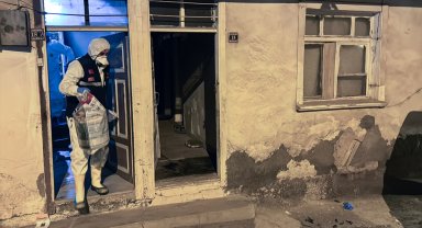 Babasını öldürüp sobada yaktığı iddia edilen zanlı yakalandı