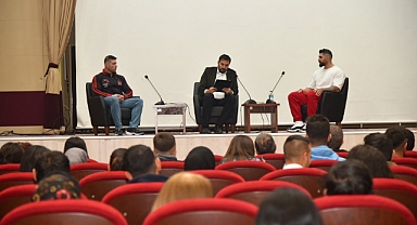 'Fitness ve Bodybuilding Şampiyonları' KMÜ'ye Konuk Oldu