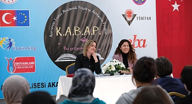 Hatice Sarıibrahim, Lise Öğrencileriyle Tecrübelerini Paylaştı