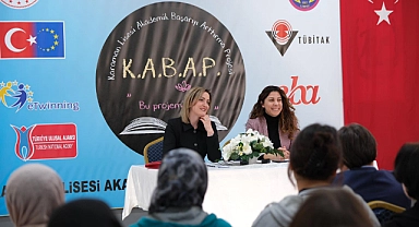 Hatice Sarıibrahim, Lise Öğrencileriyle Tecrübelerini Paylaştı