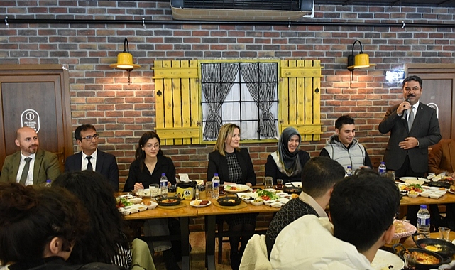 Sarıibrahim ve Çalışkan Gençlerle Kahvaltıda Buluştu