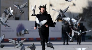 John Wick yöre diliyle Anadolu'yu tanıtıyor