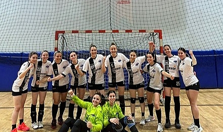 Kadınlar hentbol 1. Liginde ilk yarıyı Polatlı Belediye lider tamamladı