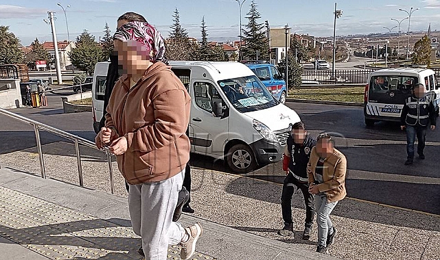 Karaman'da Muhtarında Yaralandığı Bıçaklı Kavgayla İlgili 1 Kadın Tutuklandı