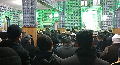 Karaman'da sabah namazı programına yoğun ilgi