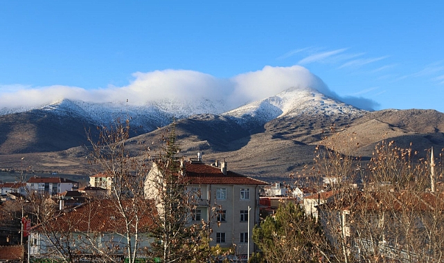 Karaman'ın Yüksek Kesimleri Beyaza Büründü