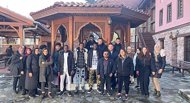 Karaman Kent Konseyi Gençlik Meclisi Bursa'yı gezdi
