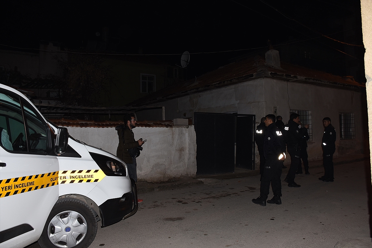 Karaman'da yalnız yaşayan kişi evinde ölü bulundu