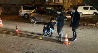 Kavgada bıçakla yaralanan 2 kişi hastaneye kaldırıldı