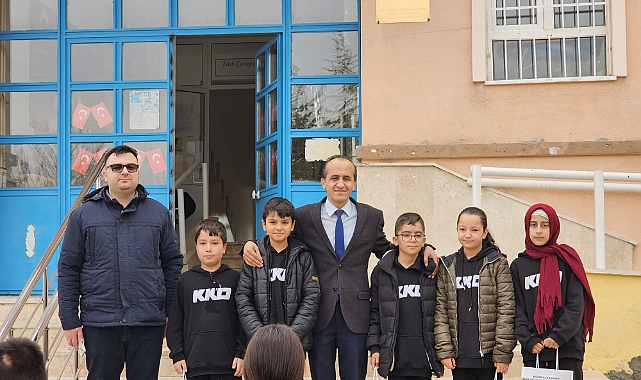 Kazımkarabekir’de Başarılı Öğrenciler Ödüllendirildi