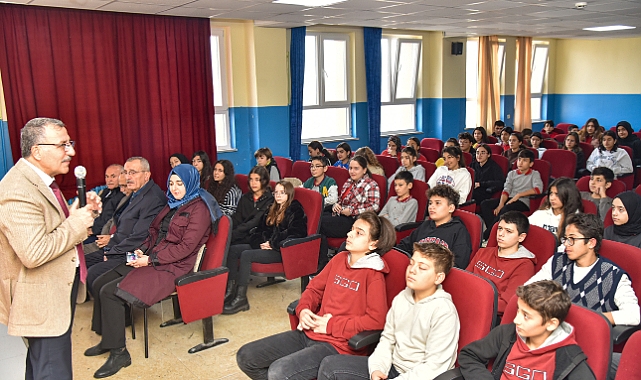 Rektör Gavgalı öğrenciler ile buluştu