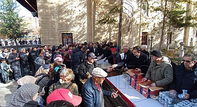 Saray Holding'den 5 Ayrı Camide Hatm-i Şerif ve Mevlid-i Şerif