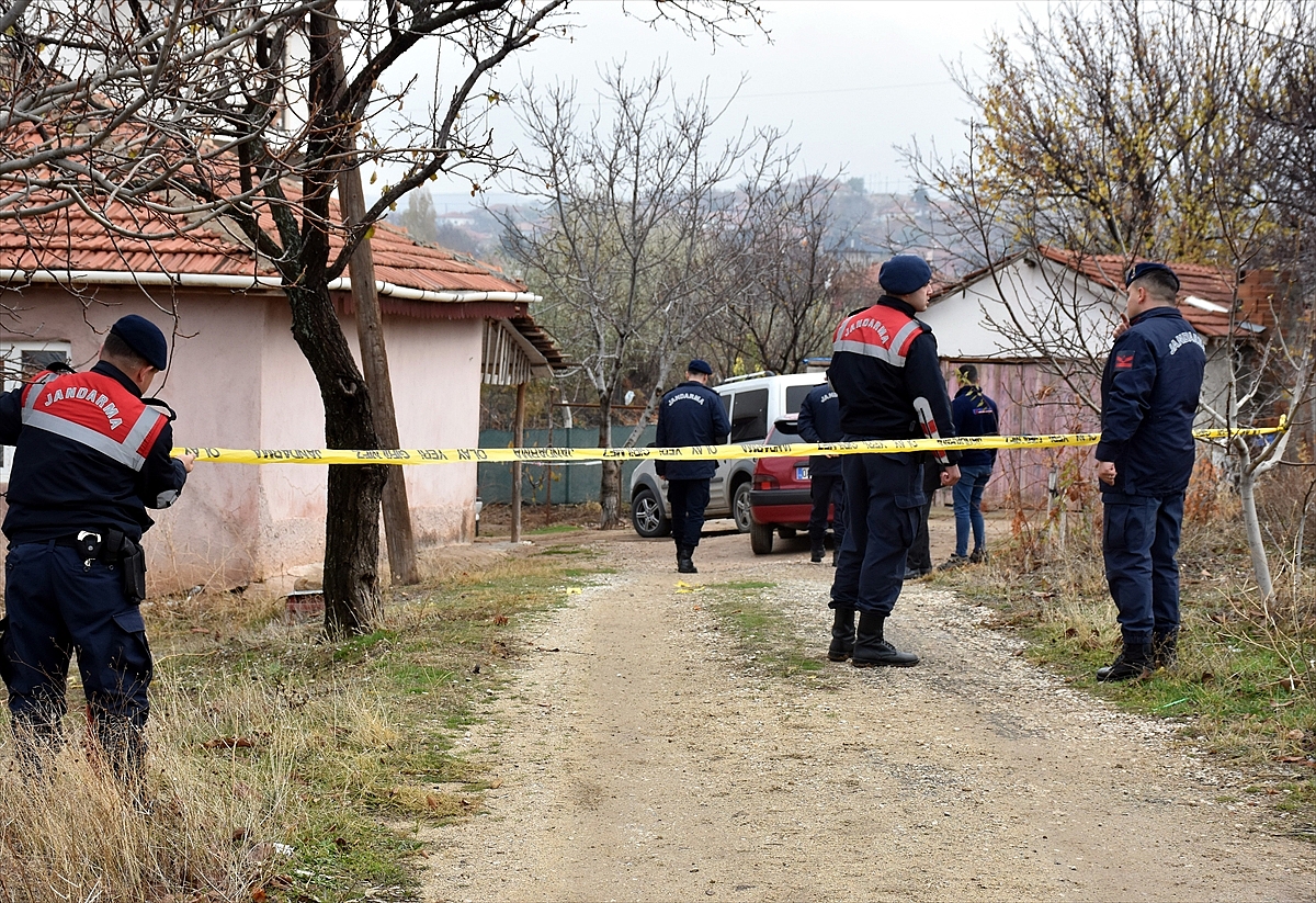 Silahlı kavgada 2 kişi yaralandı