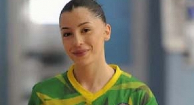Sultanlar Gol Kraliçeliğinde de lider
